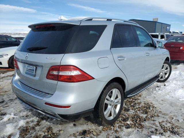 4JGDA5HB7CA032407 - 2012 MERCEDES-BENZ ML 350 4MATIC GRAY photo 3