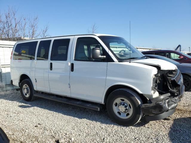 1GAWGEFF7H1294185 - 2017 CHEVROLET EXPRESS G2 LS WHITE photo 1