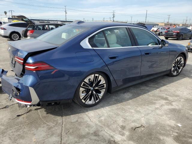 WBA53FJ00RCP08529 - 2024 BMW 530 XI BLUE photo 3