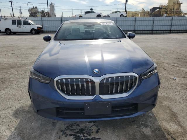 WBA53FJ00RCP08529 - 2024 BMW 530 XI BLUE photo 5