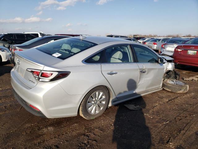 KMHE24L19GA010795 - 2016 HYUNDAI SONATA HYBRID SILVER photo 3