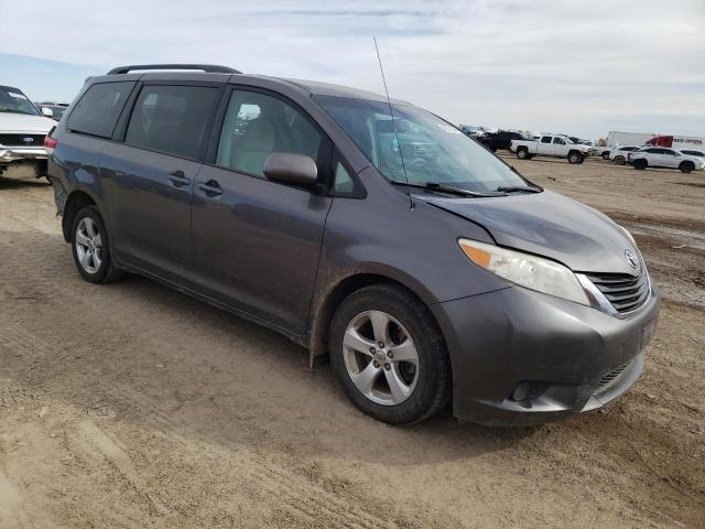 5TDKK3DC1DS298912 - 2013 TOYOTA SIENNA LE GRAY photo 4