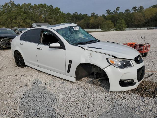 6G3F15RW5GL226140 - 2016 CHEVROLET SS WHITE photo 4