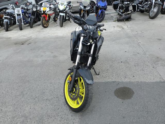 JYARM27Y9JA000721 - 2018 YAMAHA MT07 C BLACK photo 2