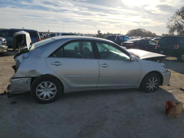 4T1BE32K26U679647 - 2006 TOYOTA CAMRY LE SILVER photo 3