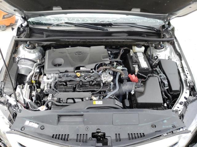 4T1T11AK8PU727014 - 2023 TOYOTA CAMRY SE NIGHT SHADE SILVER photo 11