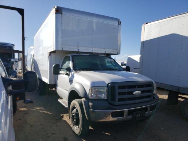 1FDXF46P76EC15844 - 2006 FORD F450 SUPER DUTY WHITE photo 4