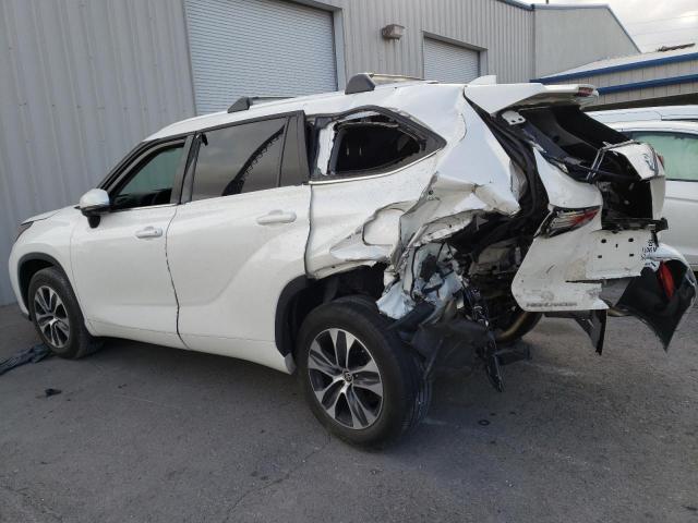 5TDHZRBH2MS139470 - 2021 TOYOTA HIGHLANDER XLE WHITE photo 2