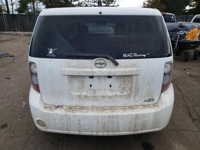 JTLKE50E581051054 - 2008 TOYOTA SCION XB Weiß Foto 6