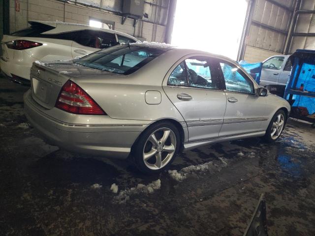 WDBRF40J75F683761 - 2005 MERCEDES-BENZ C 230K SPORT SEDAN SILVER photo 3