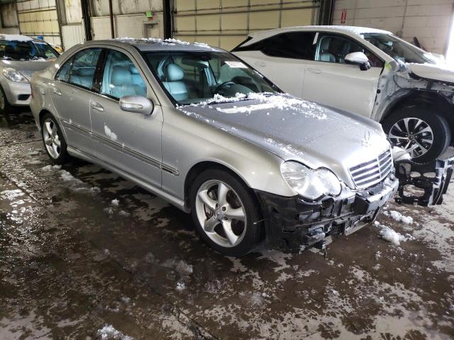 WDBRF40J75F683761 - 2005 MERCEDES-BENZ C 230K SPORT SEDAN SILVER photo 4