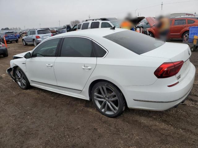 1VWDT7A3XHC040992 - 2017 VOLKSWAGEN PASSAT R-LINE Weiß Foto 2