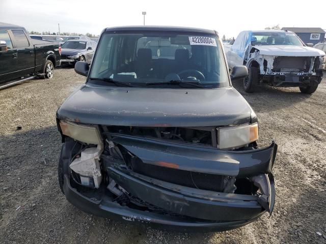 JTLKT324964039340 - 2006 TOYOTA SCION XB GRAY photo 5