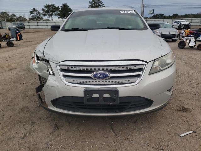 1FAHP2DW2CG131019 - 2012 FORD TAURUS SE SILVER photo 5