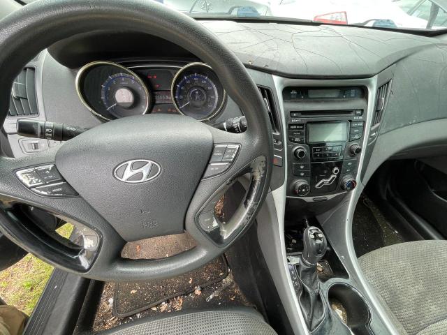 5NPEB4AC0CH489085 - 2012 HYUNDAI SONATA GLS GRAY photo 9