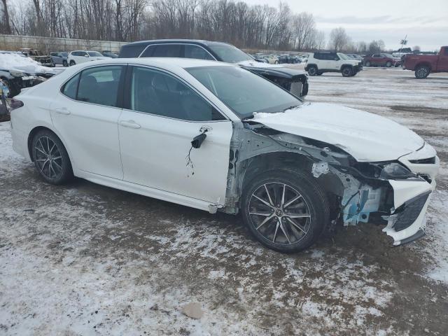 4T1G11BK1PU075613 - 2023 TOYOTA CAMRY SE NIGHT SHADE WHITE photo 4