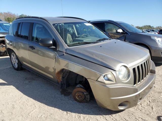 1J8FT47W77D190460 - 2007 JEEP COMPASS GOLD photo 4