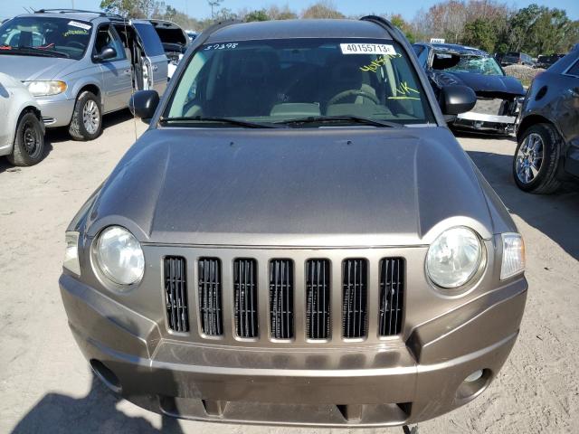 1J8FT47W77D190460 - 2007 JEEP COMPASS GOLD photo 5