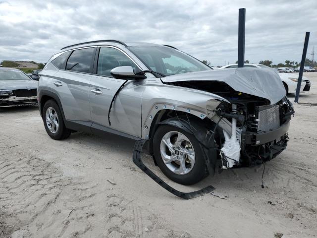 5NMJB3DE7RH336957 - 2024 HYUNDAI TUCSON SEL SILVER photo 4