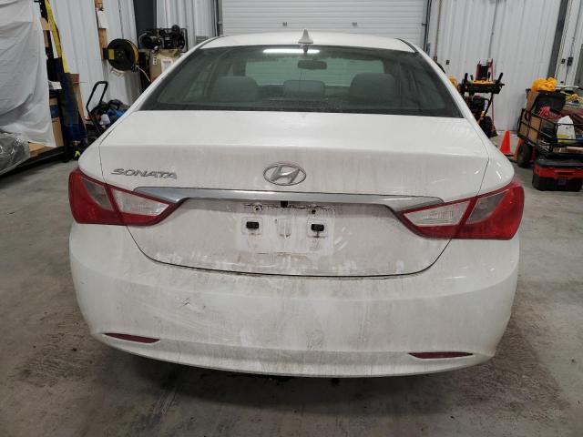 5NPEB4AC8DH598623 - 2013 HYUNDAI SONATA GLS WHITE photo 6