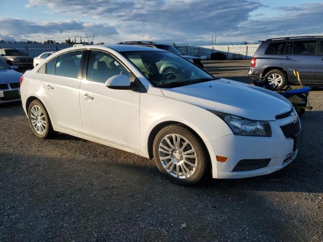 1G1PJ5SB6D7145444 - 2013 CHEVROLET CRUZE ECO WHITE photo 4