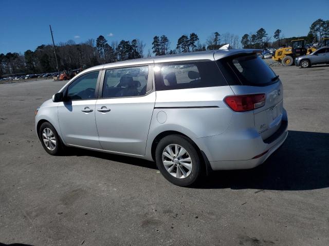 KNDMA5C12H6261168 - 2017 KIA SEDONA L SILVER photo 2