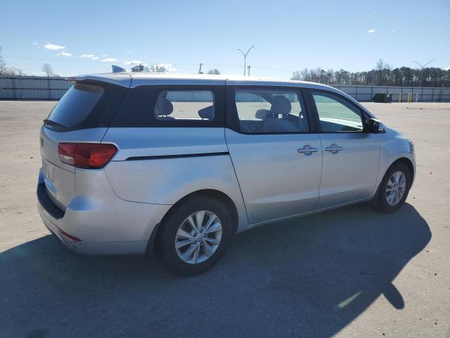 KNDMA5C12H6261168 - 2017 KIA SEDONA L SILVER photo 3