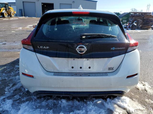 1N4BZ1CP0KC321329 - 2019 NISSAN LEAF S PLUS WHITE photo 6