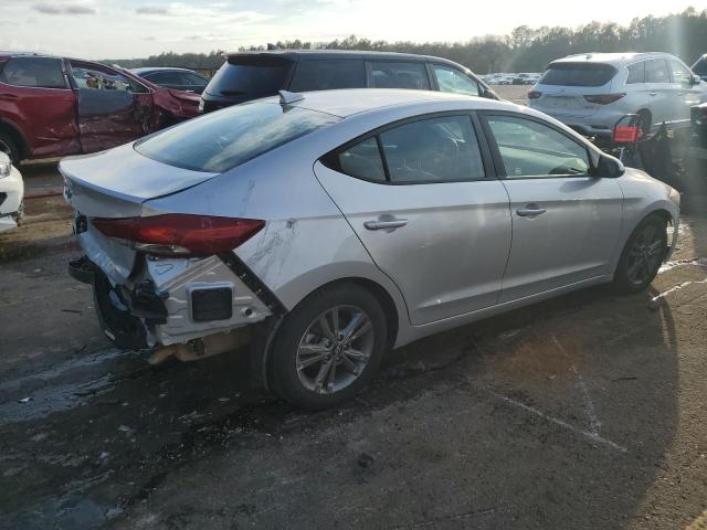 5NPD84LF0JH216548 - 2018 HYUNDAI ELANTRA SEL SILVER photo 3