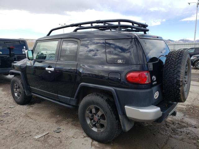 JTEBU11FX70067751 - 2007 TOYOTA FJ CRUISER BLACK photo 2