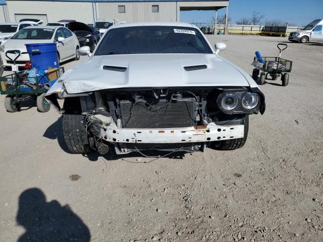 2C3CDYAG9CH134246 - 2012 DODGE CHALLENGER SXT WHITE photo 5