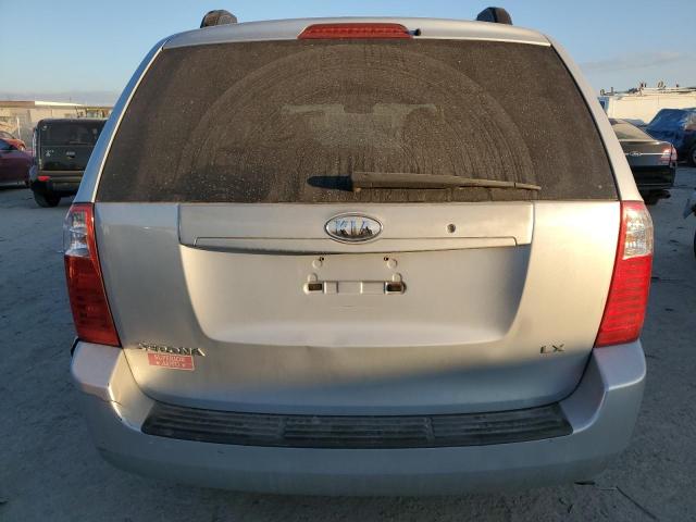 KNDMB233386247132 - 2008 KIA SEDONA EX SILVER photo 6