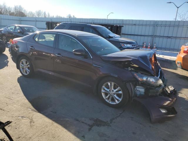 5XXGN4A69CG041174 - 2012 KIA OPTIMA EX MAROON photo 4