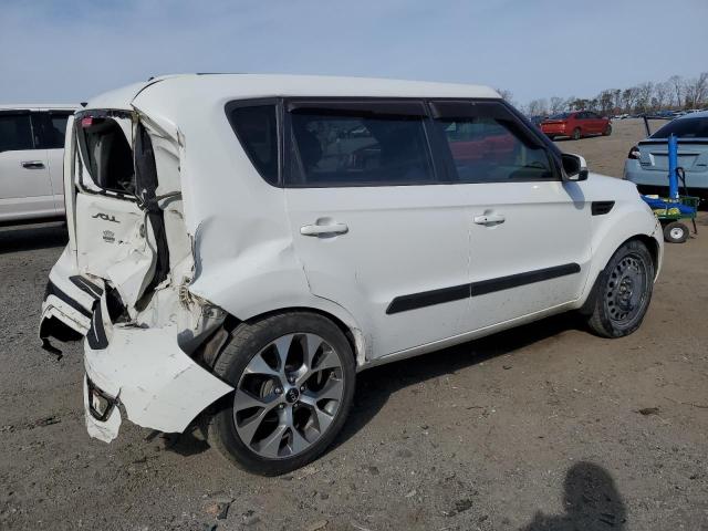 KNDJT2A60D7585153 - 2013 KIA SOUL + WHITE photo 3