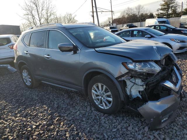 KNMAT2MVXJP537352 - 2018 NISSAN ROGUE S GRAY photo 4