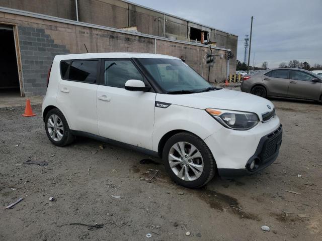 KNDJP3A53G7328252 - 2016 KIA SOUL + WHITE photo 4