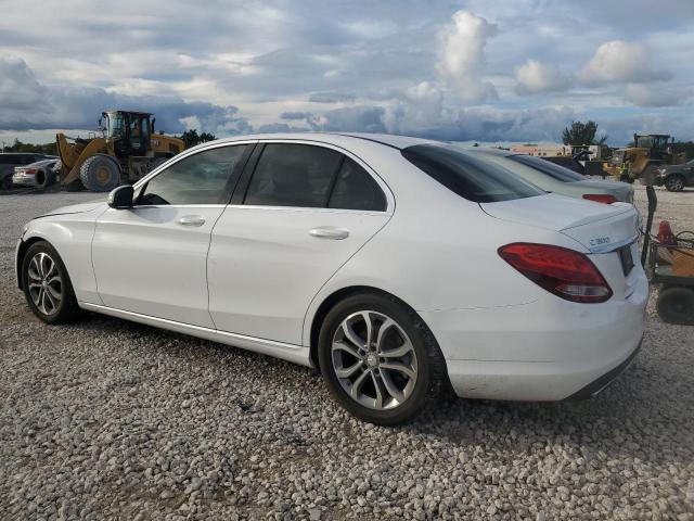 55SWF4JB0FU082918 - 2015 MERCEDES-BENZ C 300 WHITE photo 2