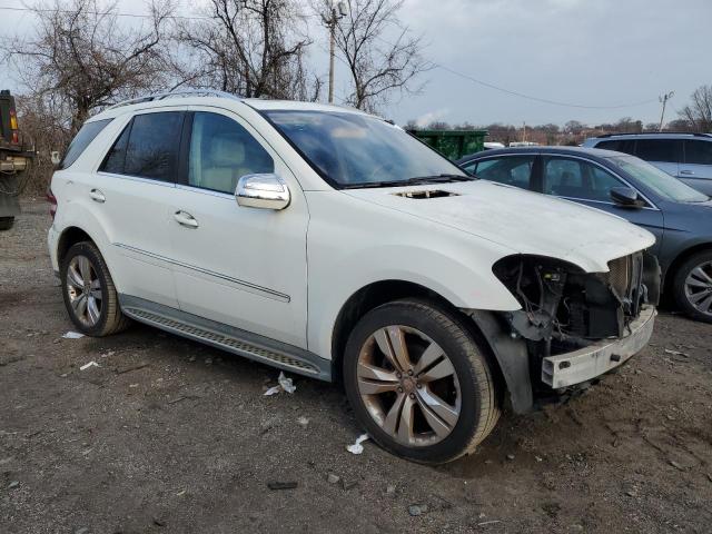 4JGBB8GB5AA604322 - 2010 MERCEDES-BENZ ML 350 4MATIC WHITE photo 4