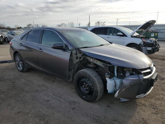 4T1BF1FK8HU293684 - 2017 TOYOTA CAMRY LE GRAY photo 4