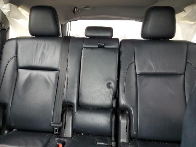 5TDKKRFH4GS181986 - 2016 TOYOTA HIGHLANDER XLE WHITE photo 10