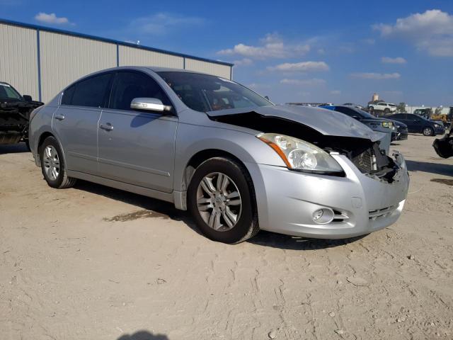 1N4AL2AP2BC141713 - 2011 NISSAN ALTIMA BAS SILVER photo 4