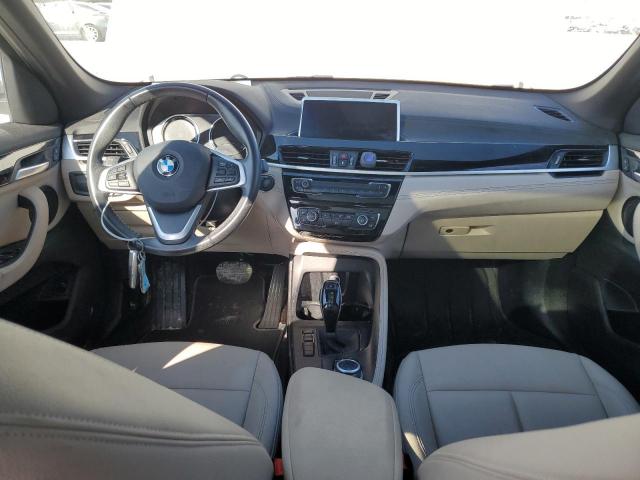 WBXJG7C0XM5S29124 - 2021 BMW X1 SDRIVE28I WHITE photo 8