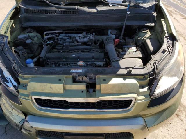 KNDJT2A25B7259567 - 2011 KIA SOUL + GREEN photo 11