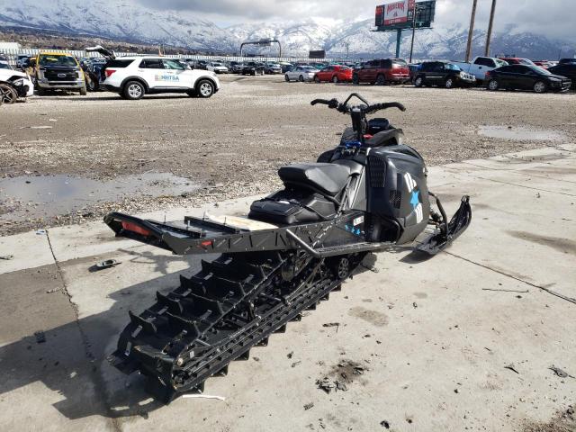 4UF19SNW4KT104018 - 2019 ARCC SNOWMOBILE BLACK photo 4