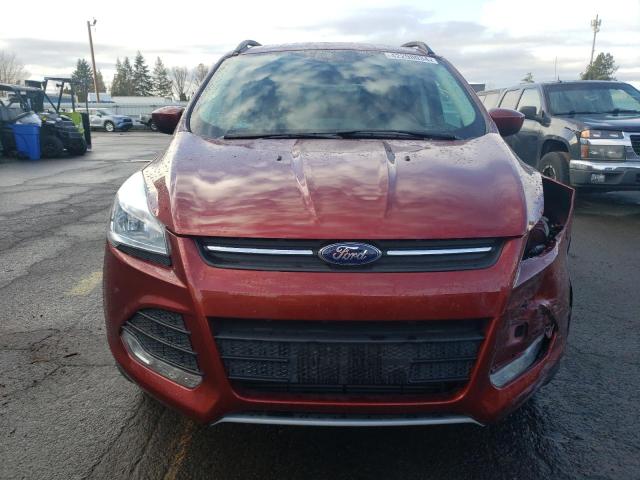 1FMCU9G97FUC26995 - 2015 FORD ESCAPE SE RED photo 5