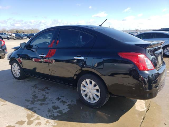 3N1CN7AP8JL834057 - 2018 NISSAN VERSA S BLACK photo 2