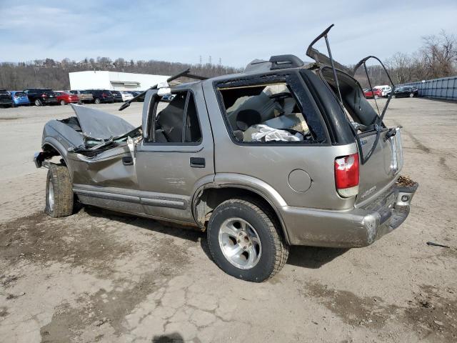 1GNCS13W81K228595 - 2001 CHEVROLET BLAZER SILVER photo 2