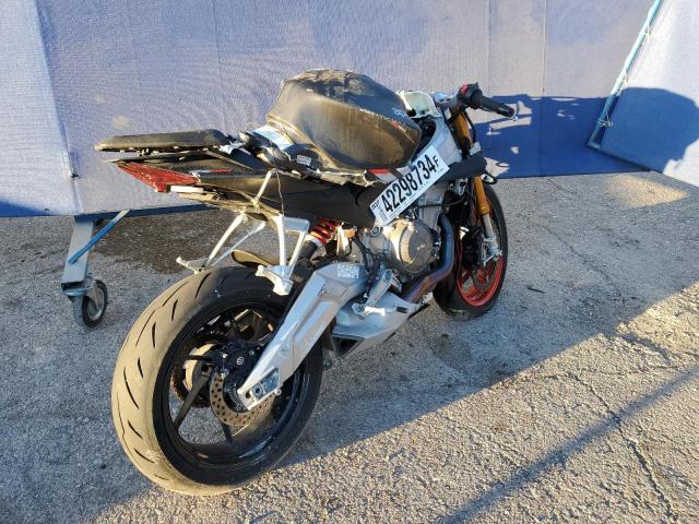 ZD4KSUG02PS000956 - 2023 APRILIA RS 660 GRAY photo 4