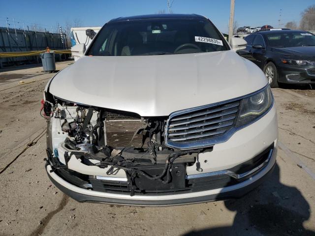 2LMTJ8LR5GBL46198 - 2016 LINCOLN MKX RESERVE WHITE photo 5