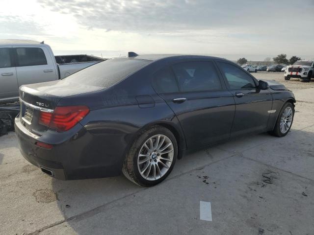 WBAYF8C57FD654595 - 2015 BMW 750 LXI BLUE photo 3